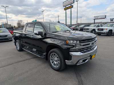 2021 Chevrolet 1500 Crew Cab, $44900. Photo 2