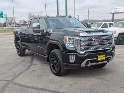 2021 GMC 2500 Crew Cab, $69995. Photo 2