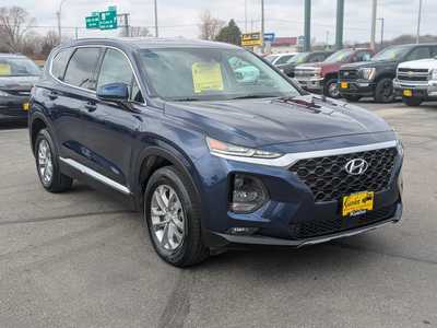 2019 Hyundai Santa Fe, $16990. Photo 2