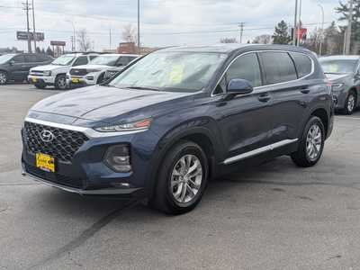 2019 Hyundai Santa Fe, $16990. Photo 4