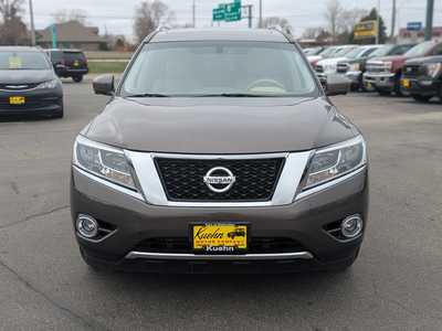 2015 Nissan Pathfinder, $10900. Photo 3
