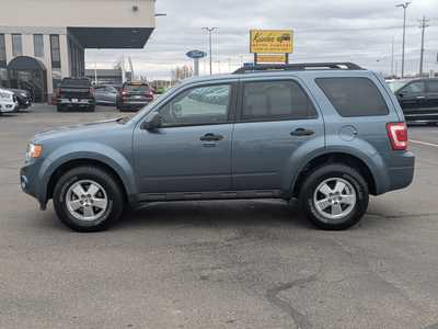 2010 Ford Escape, $7995. Photo 5