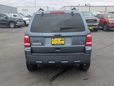 2010 Ford Escape, $7995. Photo 7