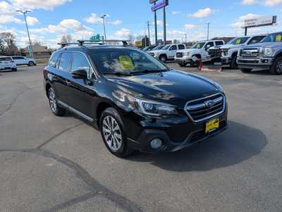 2019 Subaru Outback, $21900. Photo 2