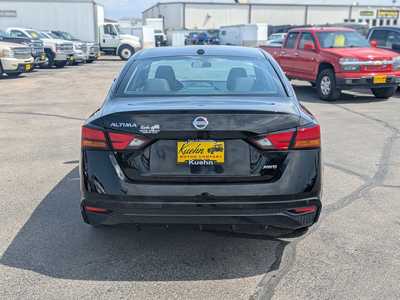 2022 Nissan Altima, $20900. Photo 7