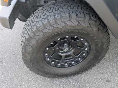 2015 Jeep Wrangler Unlimited, $25900. Photo 9
