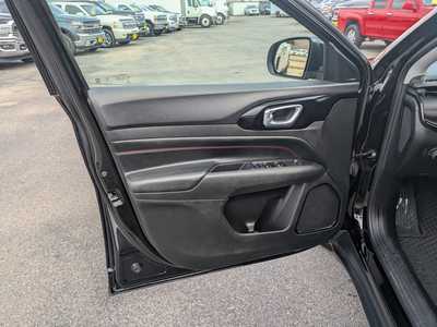 2022 Jeep Compass, $24900. Photo 10