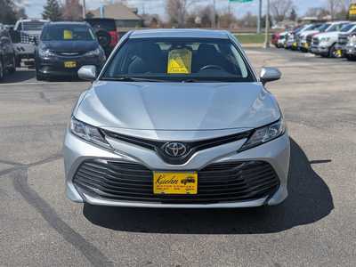 2018 Toyota Camry, $18495. Photo 3