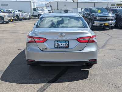 2018 Toyota Camry, $18495. Photo 7