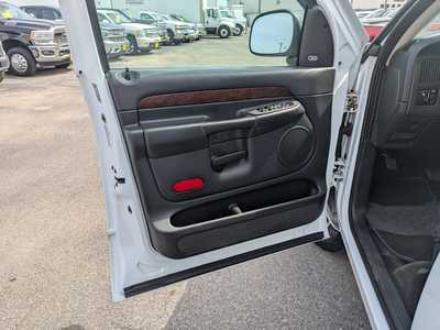 2002 Dodge 1500 Ext Cab, $9900. Photo 10
