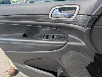 2021 Jeep Grand Cherokee, $22900. Photo 11