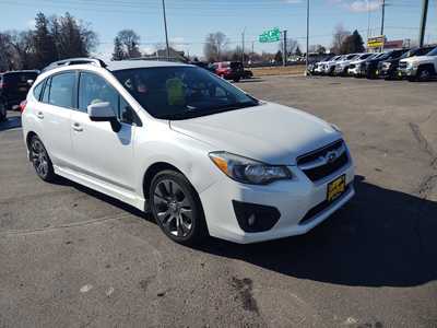 2012 Subaru Impreza, $10900. Photo 2