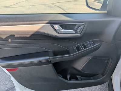 2021 Ford Escape, $22900. Photo 10