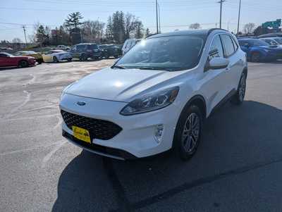 2021 Ford Escape, $22900. Photo 4
