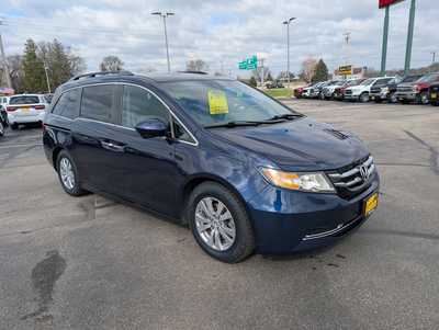 2016 Honda Odyssey, $11900. Photo 2