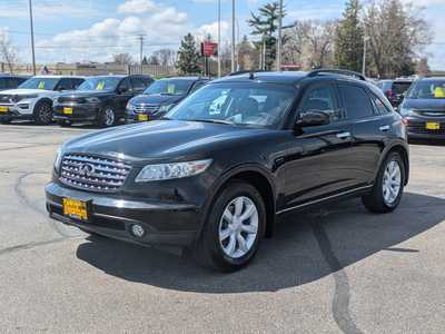 2004 Infiniti FX35, $8995. Photo 4