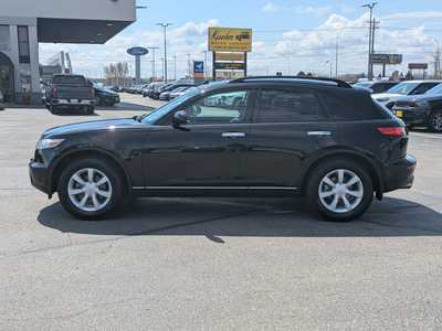 2004 Infiniti FX35, $8995. Photo 5