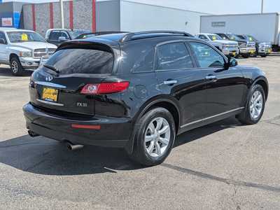 2004 Infiniti FX35, $8995. Photo 8
