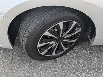 2016 Nissan Altima, $8995. Photo 9