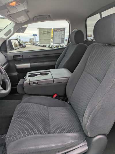 2013 Toyota Tundra Reg Cab, $21900. Photo 11