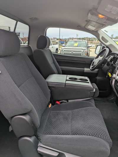 2013 Toyota Tundra Reg Cab, $21900. Photo 12