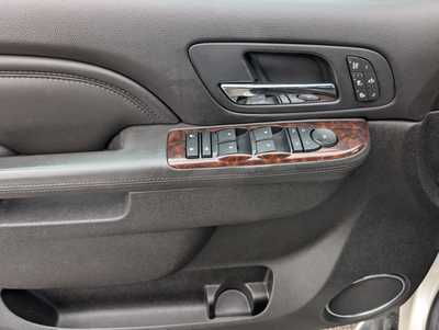 2014 GMC Yukon XL, $14900. Photo 10