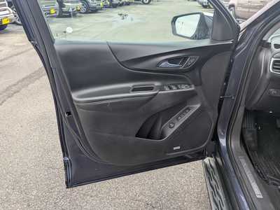 2018 Chevrolet Equinox, $16490. Photo 10