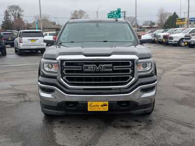 2018 GMC 1500 Crew Cab, $22900. Photo 3