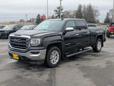 2018 GMC 1500 Crew Cab, $22900. Photo 4