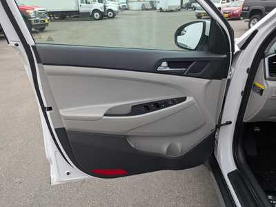 2017 Hyundai Tucson, $17995. Photo 10