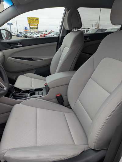 2017 Hyundai Tucson, $17995. Photo 11