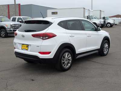 2017 Hyundai Tucson, $17995. Photo 8