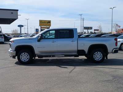 2021 Chevrolet 2500 Crew Cab, $33900. Photo 5