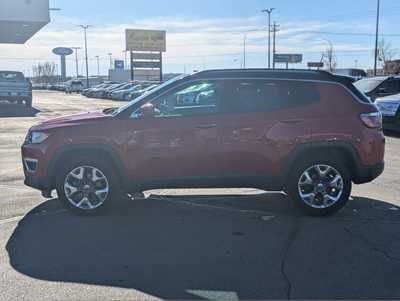 2018 Jeep Compass, $16900. Photo 5
