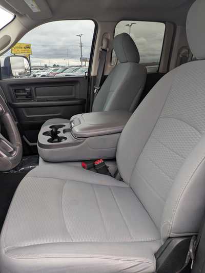 2017 RAM 1500 Ext Cab, $24900. Photo 11