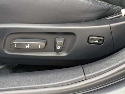 2011 Lexus ES Series, $10990. Photo 12
