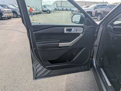 2023 Ford Explorer, $37990. Photo 10