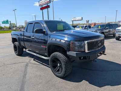 2008 Chevrolet 1500 Ext Cab, $8995. Photo 2