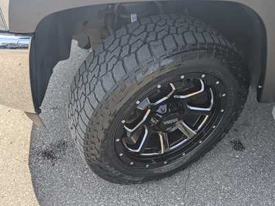 2013 Chevrolet 1500 Crew Cab, $14900. Photo 9