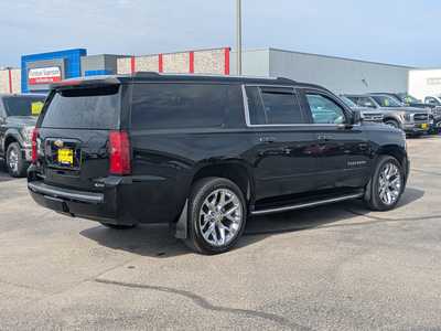 2018 Chevrolet Suburban, $31990. Photo 8