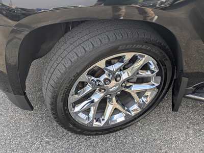 2018 Chevrolet Suburban, $31990. Photo 9