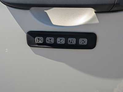 2008 Ford Escape, $6995. Photo 10