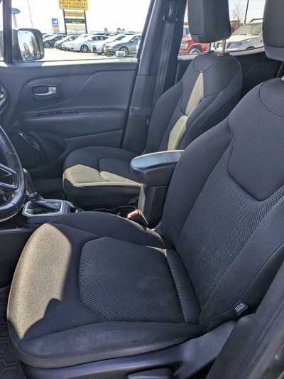 2018 Jeep Renegade, $13495. Photo 11