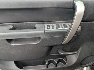 2013 Chevrolet 1500 Crew Cab, $15900. Photo 11