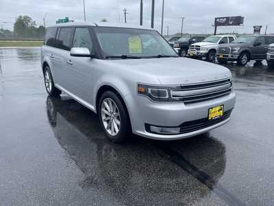 2015 Ford Flex, $11900. Photo 2