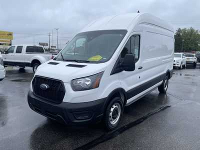 2023 Ford Transit-250, $34900. Photo 4