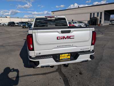 2021 GMC 1500 Crew Cab, $49995. Photo 8