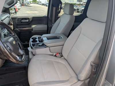 2019 Chevrolet 1500 Crew Cab, $33900. Photo 12