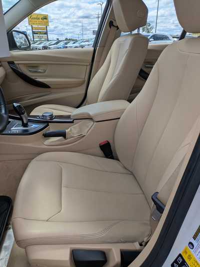 2016 BMW 3 Series, $16900. Photo 11