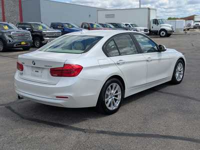2016 BMW 3 Series, $16900. Photo 8